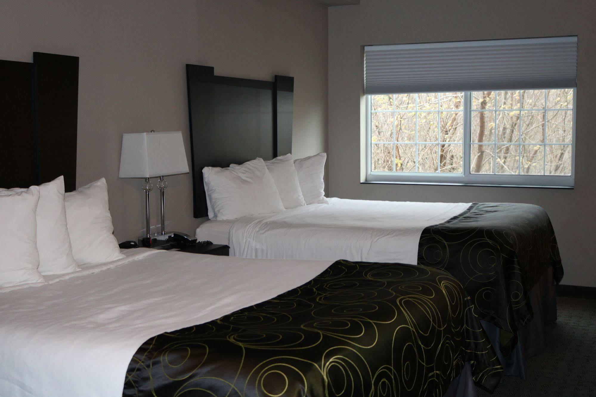 Milford Okoboji Inn & Suites מראה חיצוני תמונה